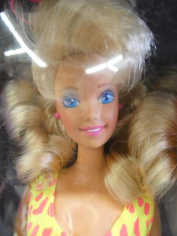 Bath on sale magic barbie